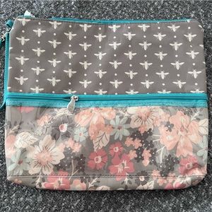 NWT High and Dry swimsuit Pouch